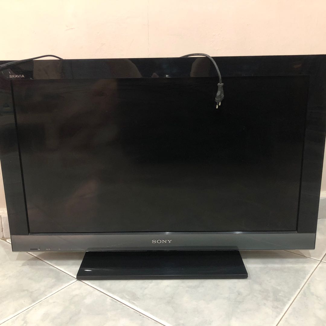 Sony Bravia LCD Color TV KDL32EX400, TV & Home Appliances, TV
