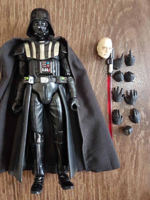 Mafex darth best sale vader