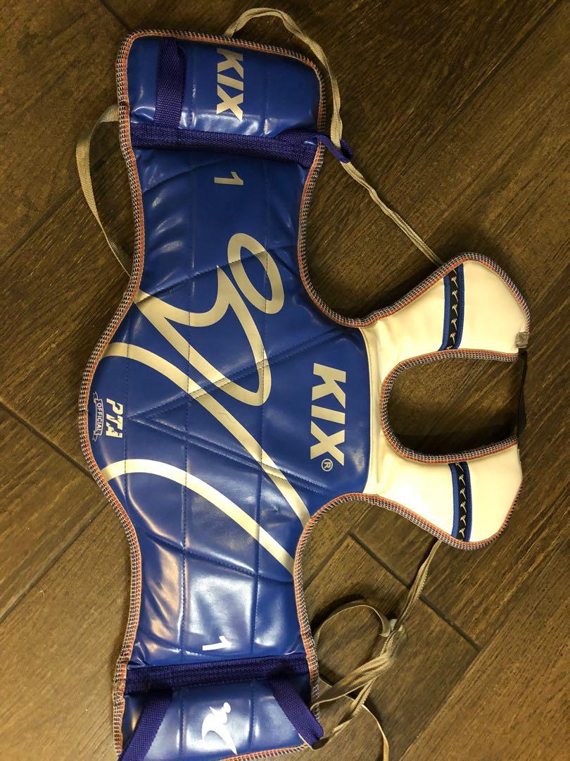 Taekwondo body shield, Sports Equipment, Sports & Games, Combat Sports