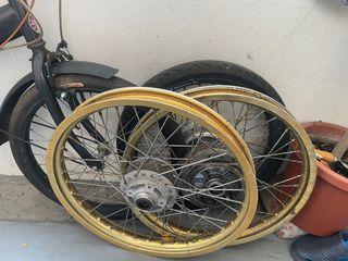 Gold spoke rim (Rxz)