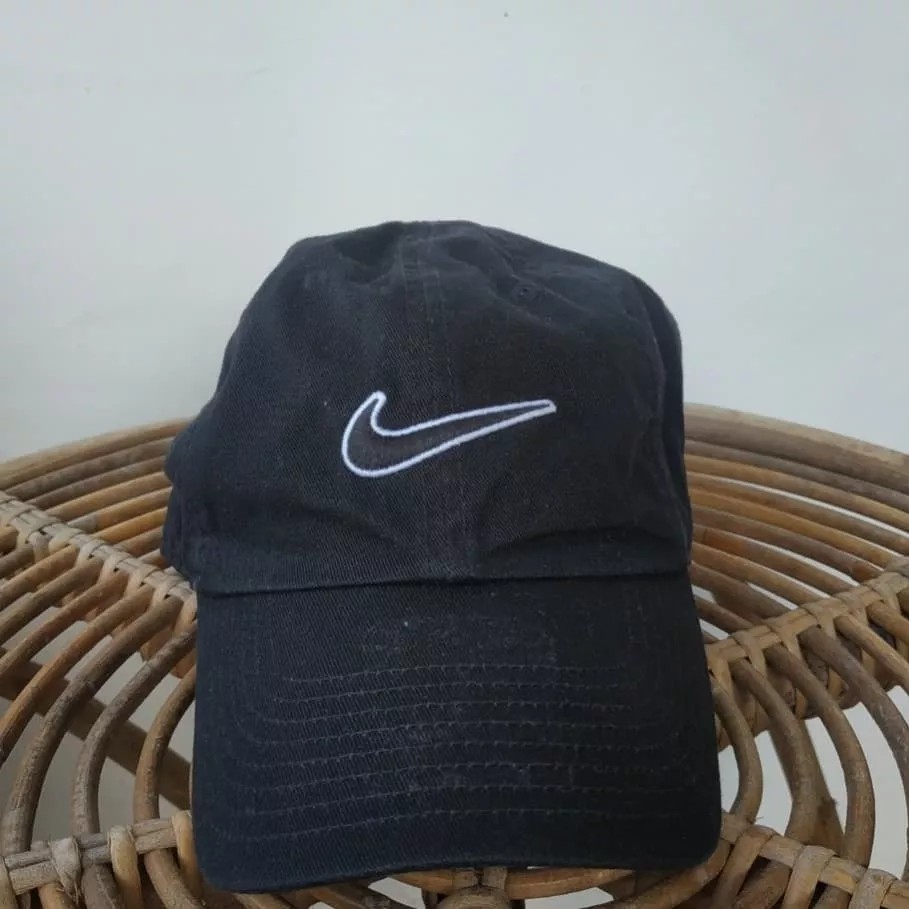 Topi Nike Heritage 86 Swoosh Cap 