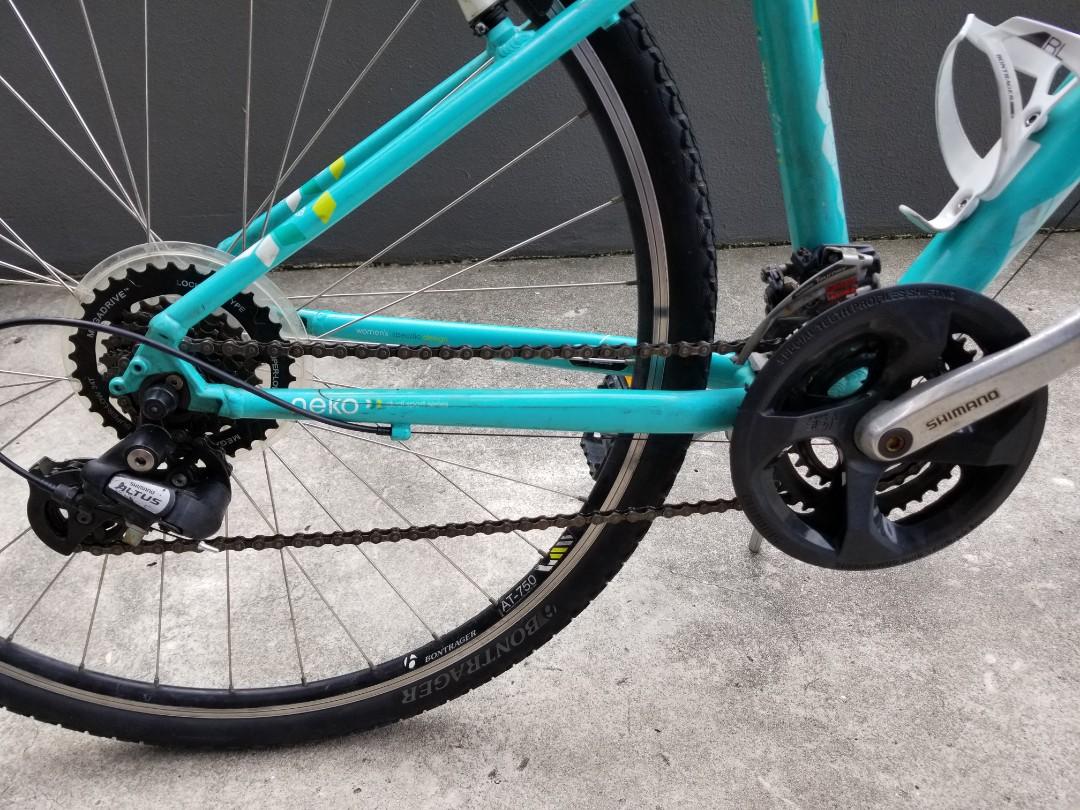 Trek Neko hardtail Hybrid bike, Sports 