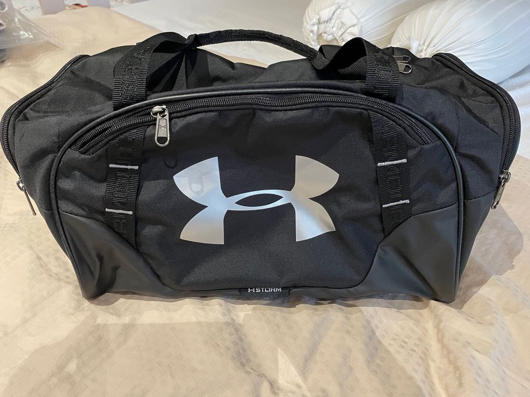 Under armour storm gym bag shop