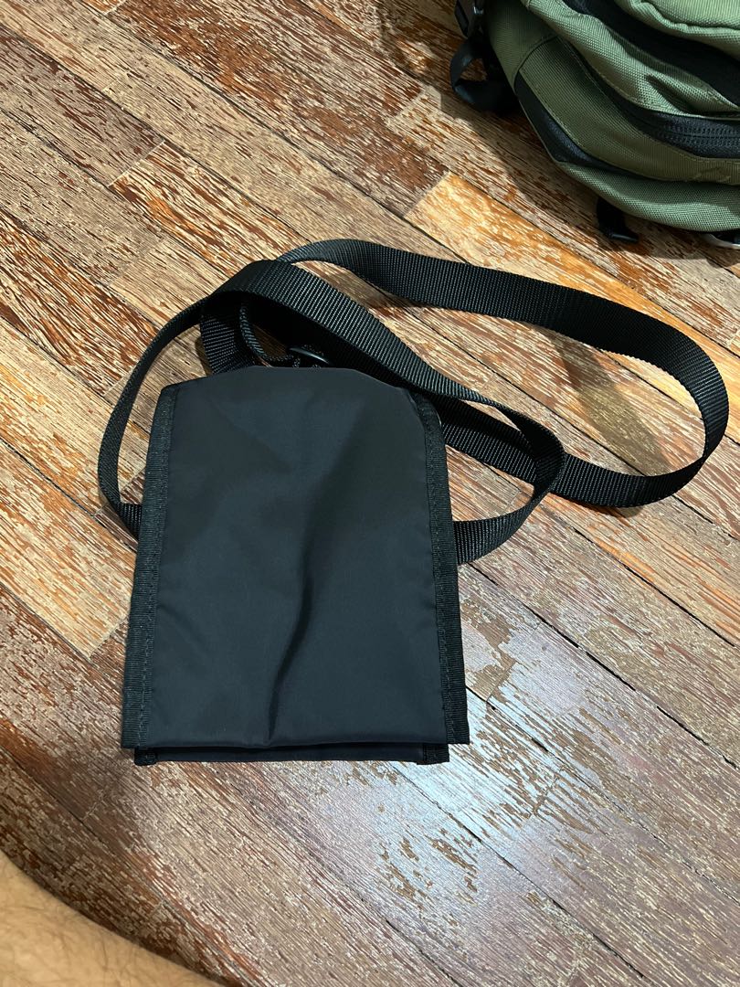 Uniqlo u on sale mini bag