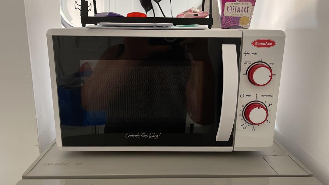 Used Microwave (defect not spinning), TV & Home Appliances, Kitchen Appliances, Ovens