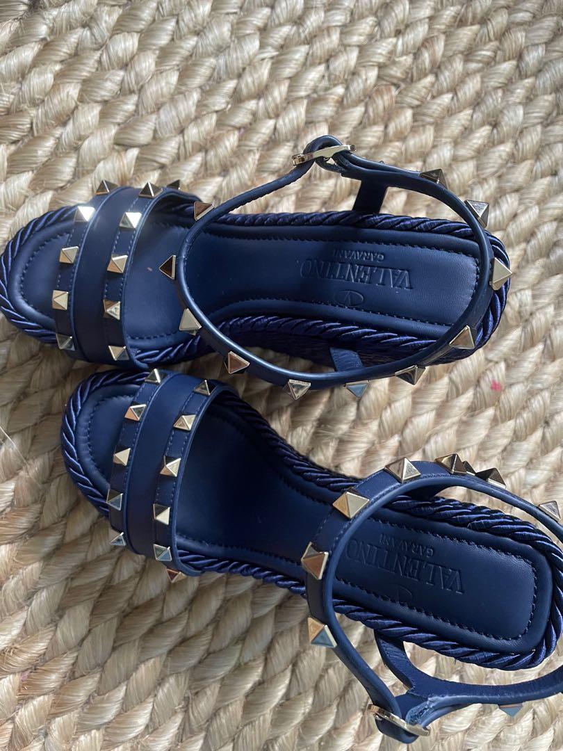 Authentic Valentino in wedge sandals size 36 (Category: Flats & Sandals) located in Antipolo. Submitted by bon.aura (Listing ID 1137690875, Image 2). Description: Unused. Just collecting dust as couldnt wear it anymore as i still prefer slip-ons. Complete with box.