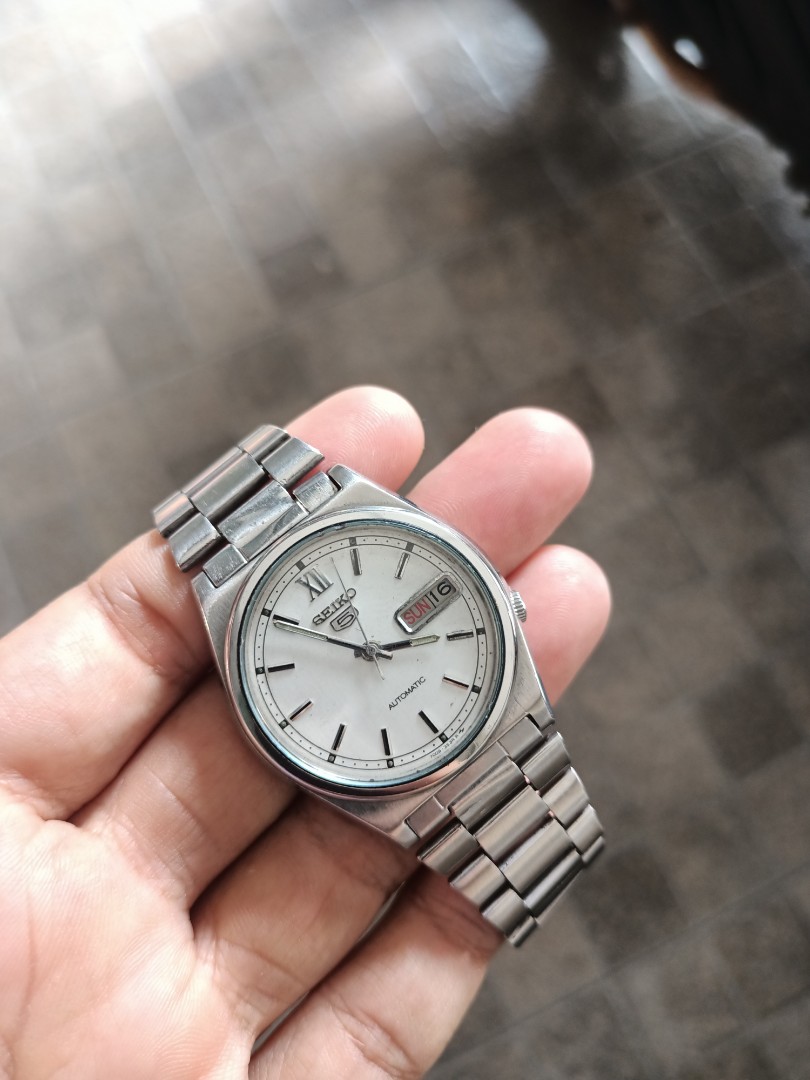 Vintage watch Seiko 5 japan automatic, Men's Fashion, Watches &  Accessories, Watches on Carousell