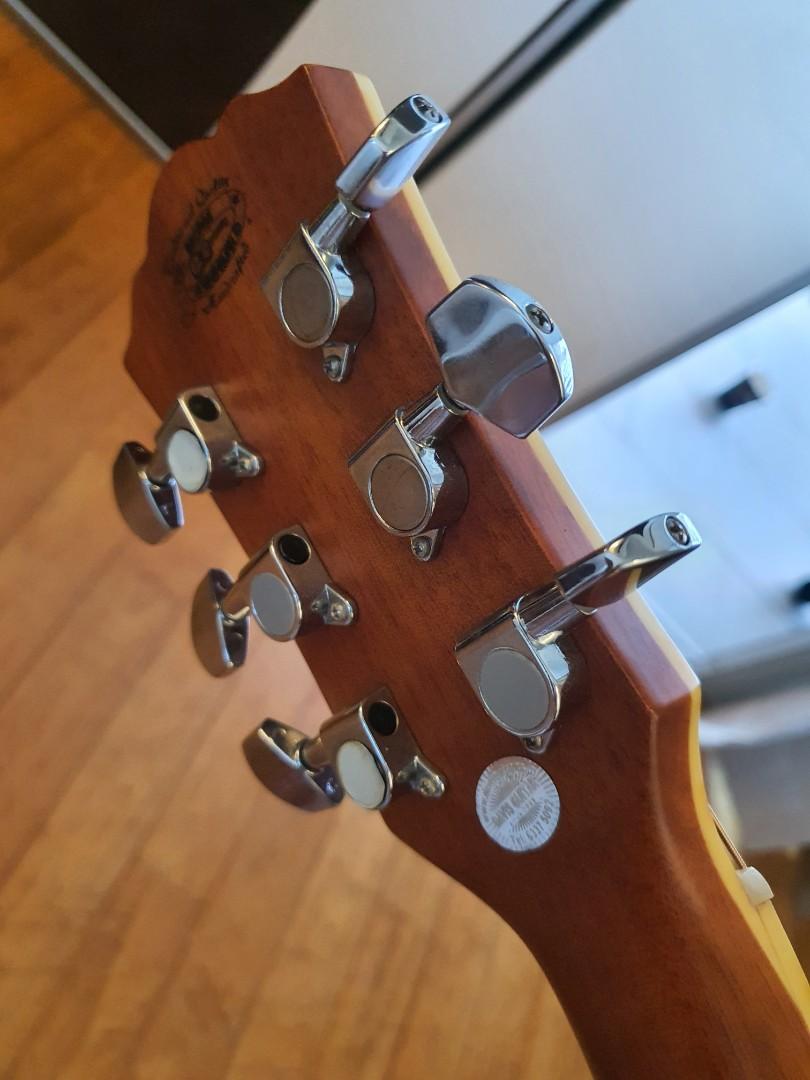 Washburn acoustic guitar + hard case, Hobbies & Toys, Music & Media