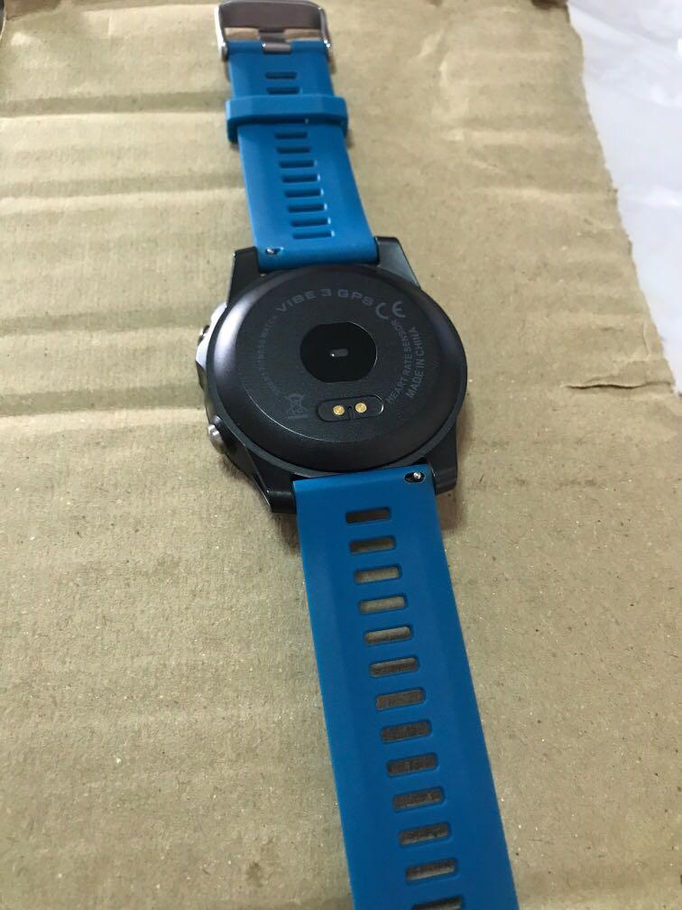 Vibe 3 sport smartwatch top