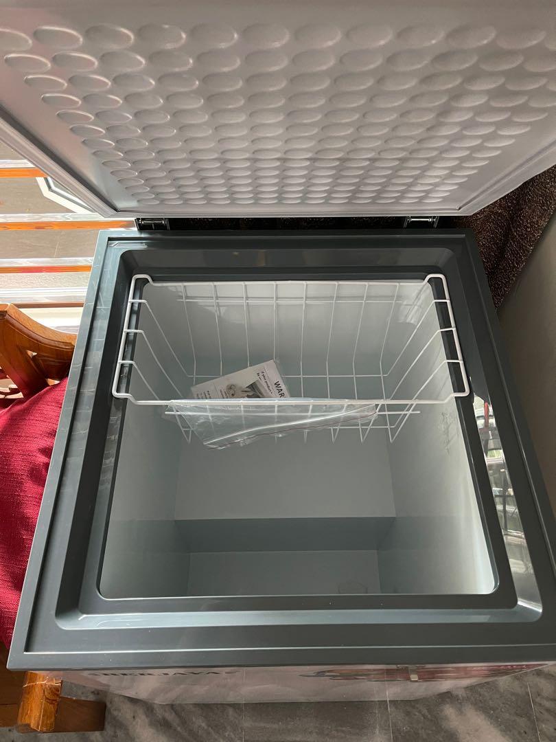 130Litre Berjaya Premium Chest Freezer, TV & Home Appliances, Kitchen