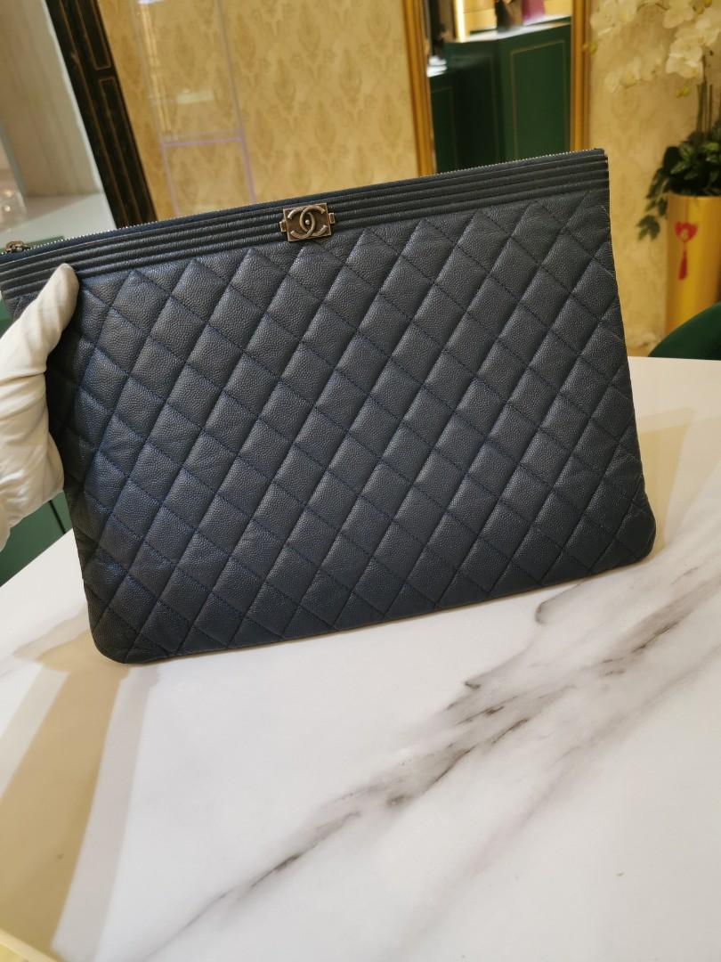 Boy chanel sales large pouch