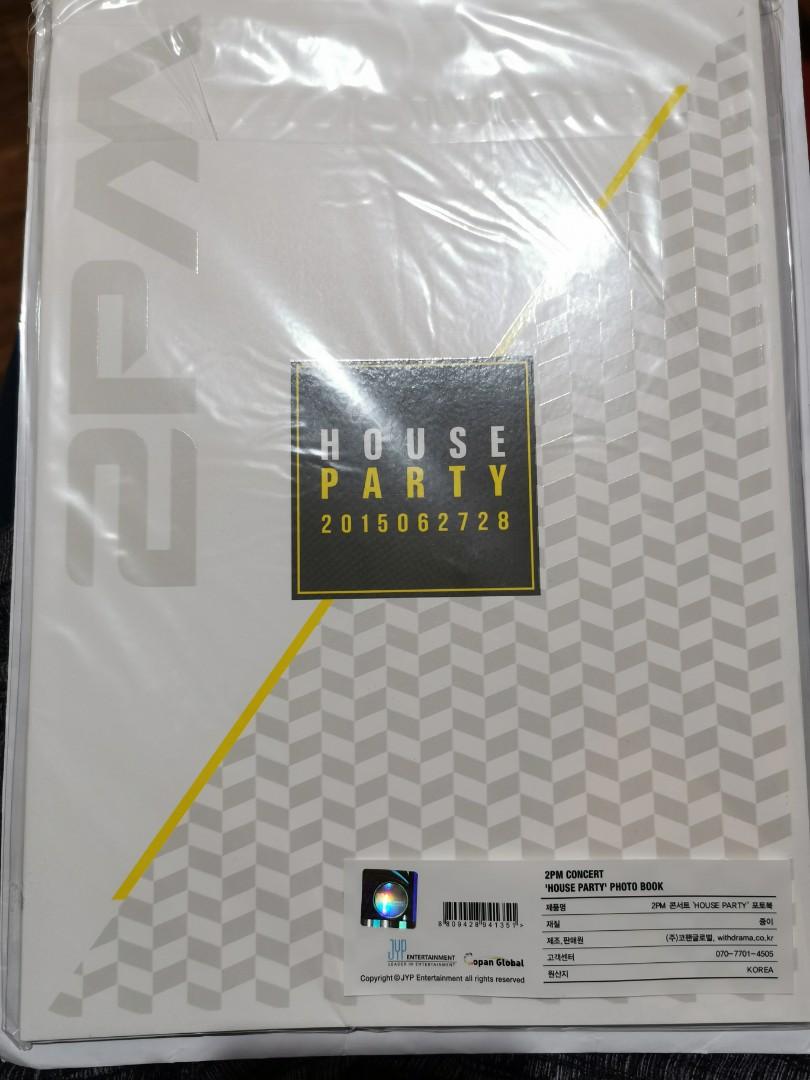 2PM 韓國演唱會House Party photobook 全新, 興趣及遊戲, 收藏品及