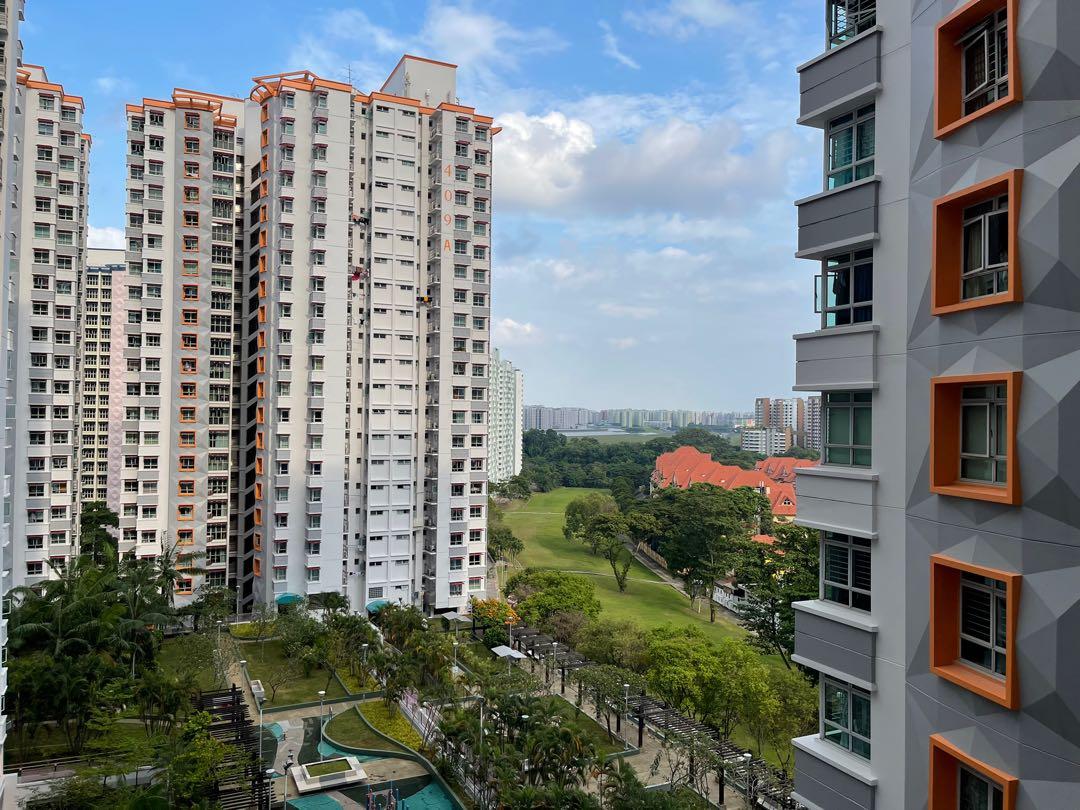 Immediately available 5 room HDB Fernvale near Seletar Mall, Property