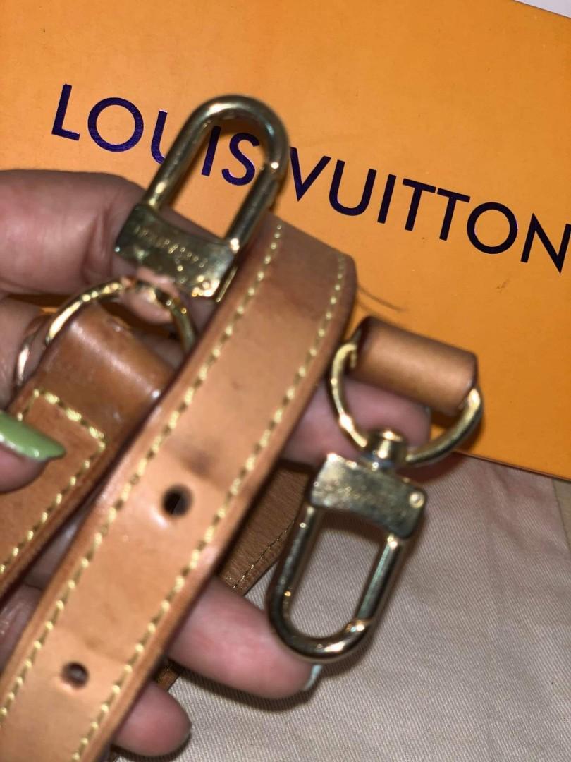 💯 AUTHENTIC LV STRAP (Category: Luxury Bags & Wallets) located in Bacolod City. Submitted by chuchaystuffs (Listing ID 1137935731, Image 3). Description: my onting prang dikit along metal but d nmn nakkasira sa beauty Ng strap.
