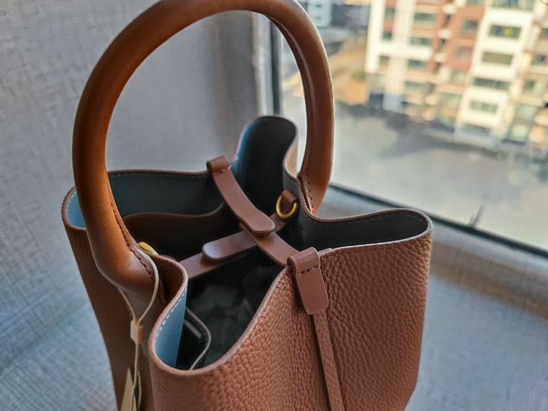 Oroton mila clearance