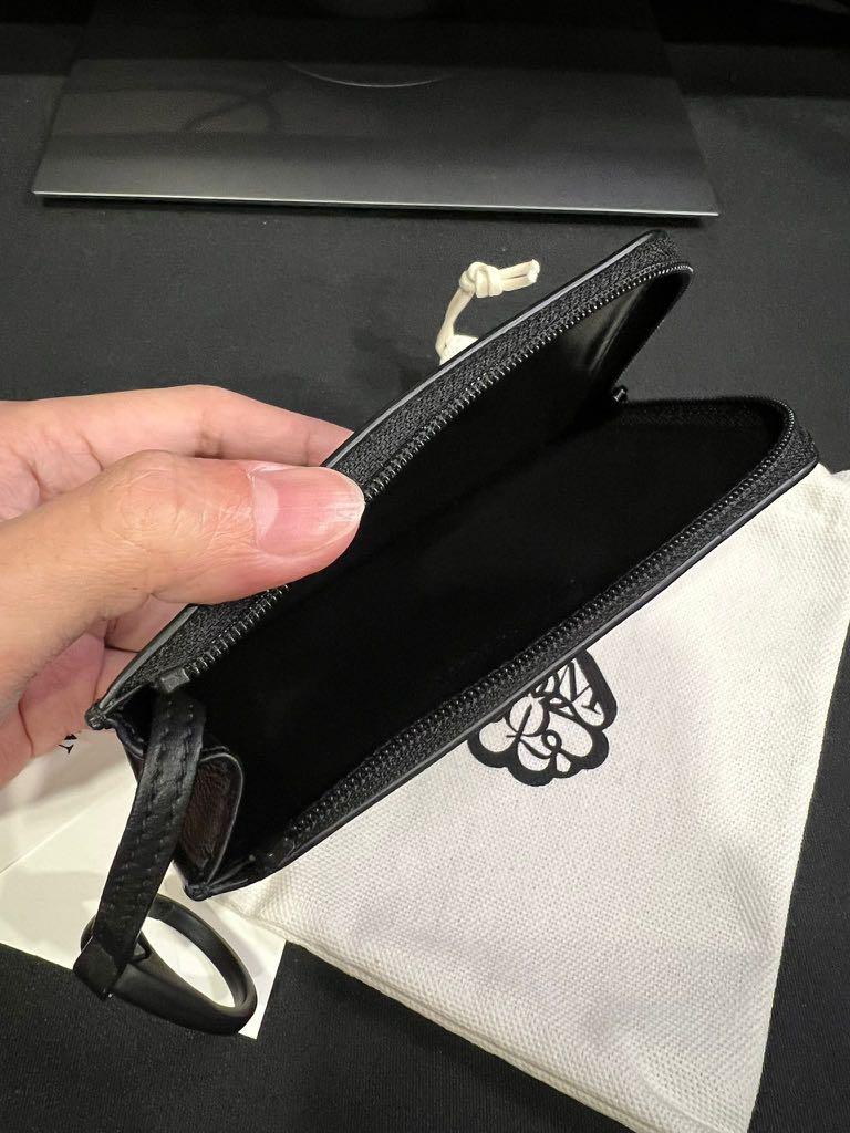 Alexander mcqueen key pouch outlet