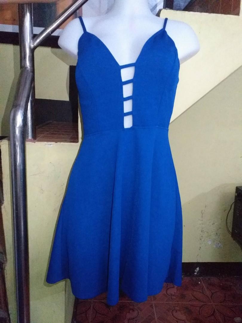 Blue sexy dress (Category: Dresses) located in Pasay City. Submitted by riaabe (Listing ID 1138054122, Image 2). Description: Brand: Charlotte Russe Condition: Like new Color: Blue Size: Medium.