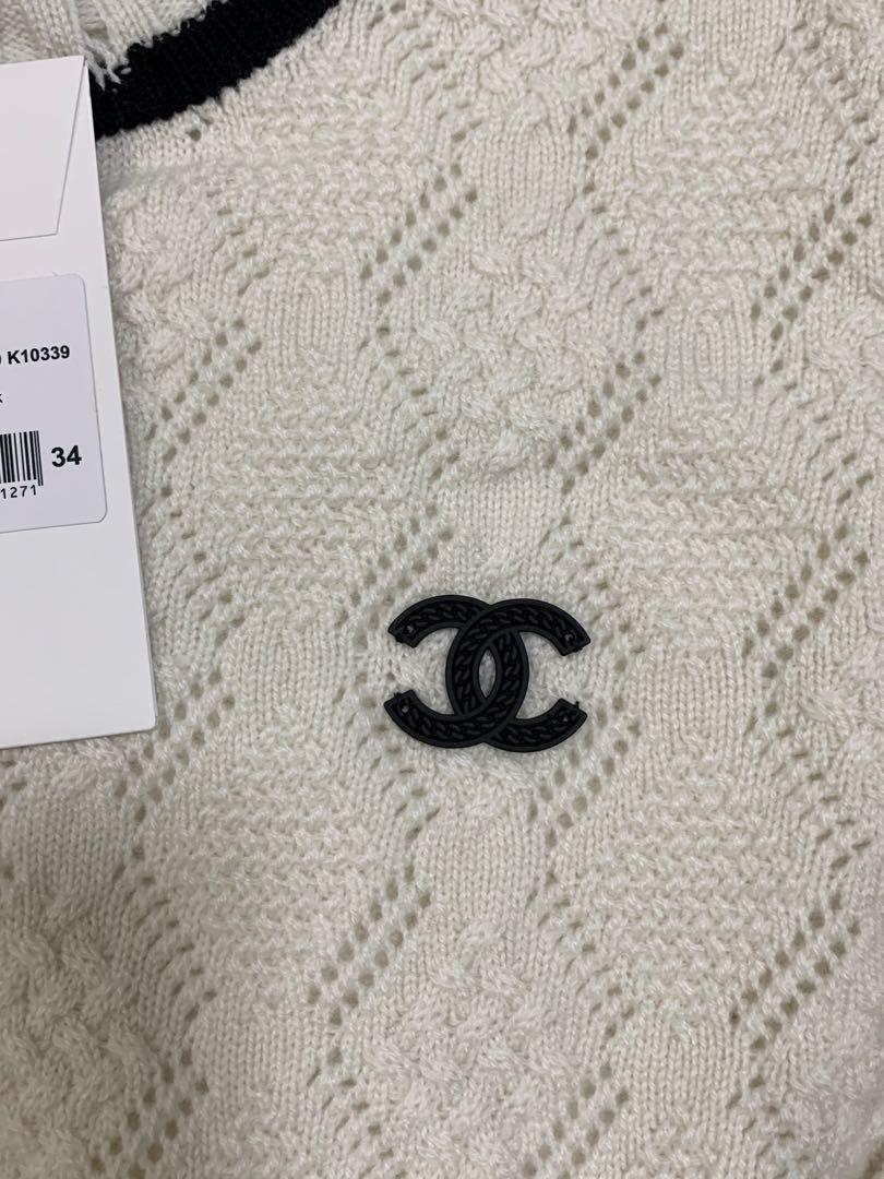 Chanel 22C White Black Trim Cashmere Pullover