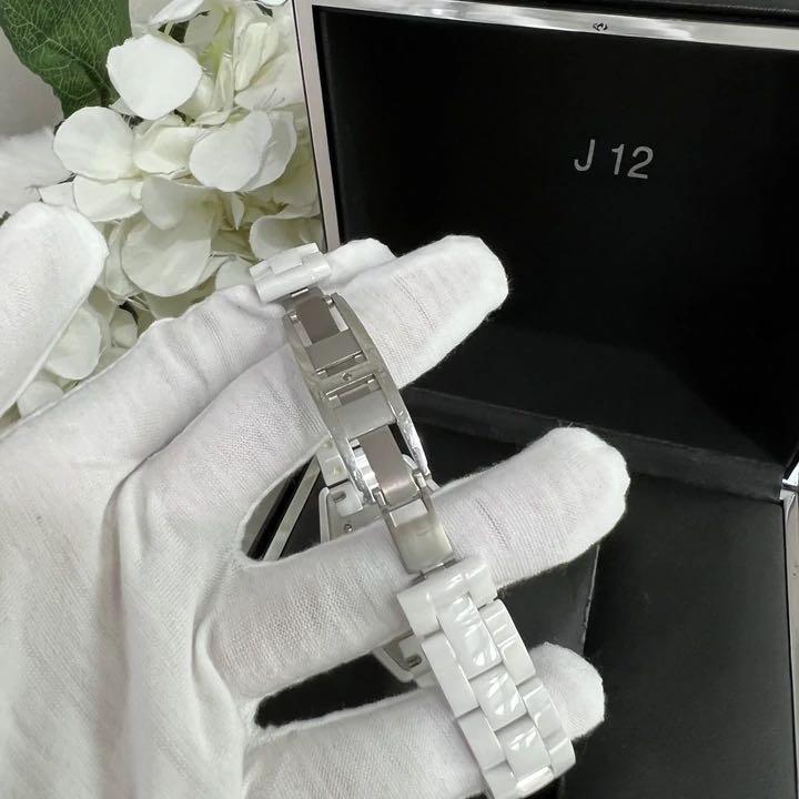 Chanel J12 33mm Watch in White Ceramic (Model H0968), Luxury