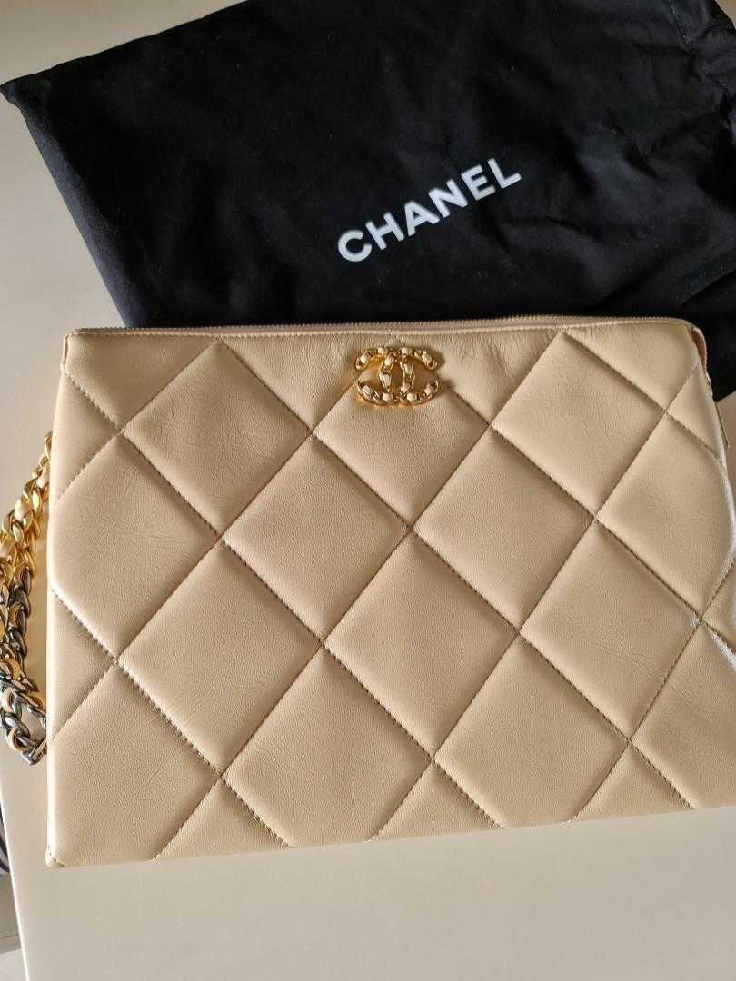 Chanel clutch beige hotsell