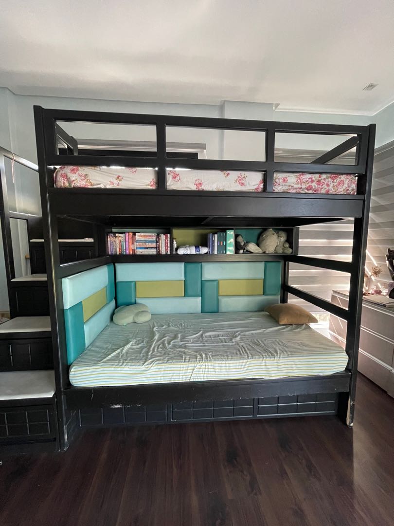 double deck single bed teakwood with pullout and 2 mattress included