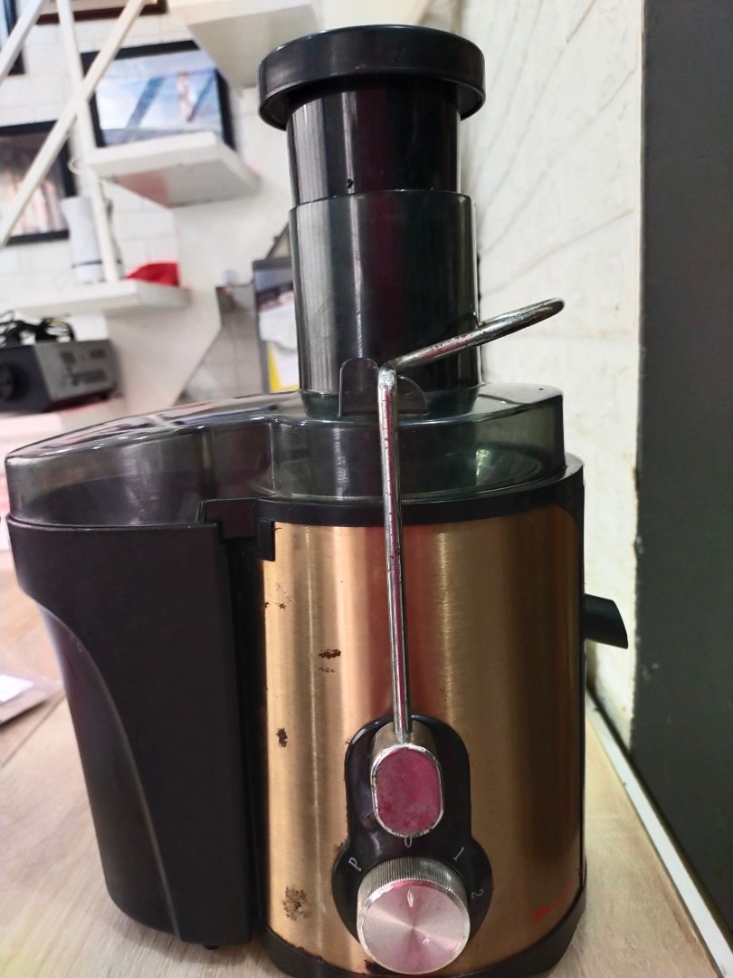 Dowell Juicer, TV & Home Appliances, Kitchen Appliances, Juicers