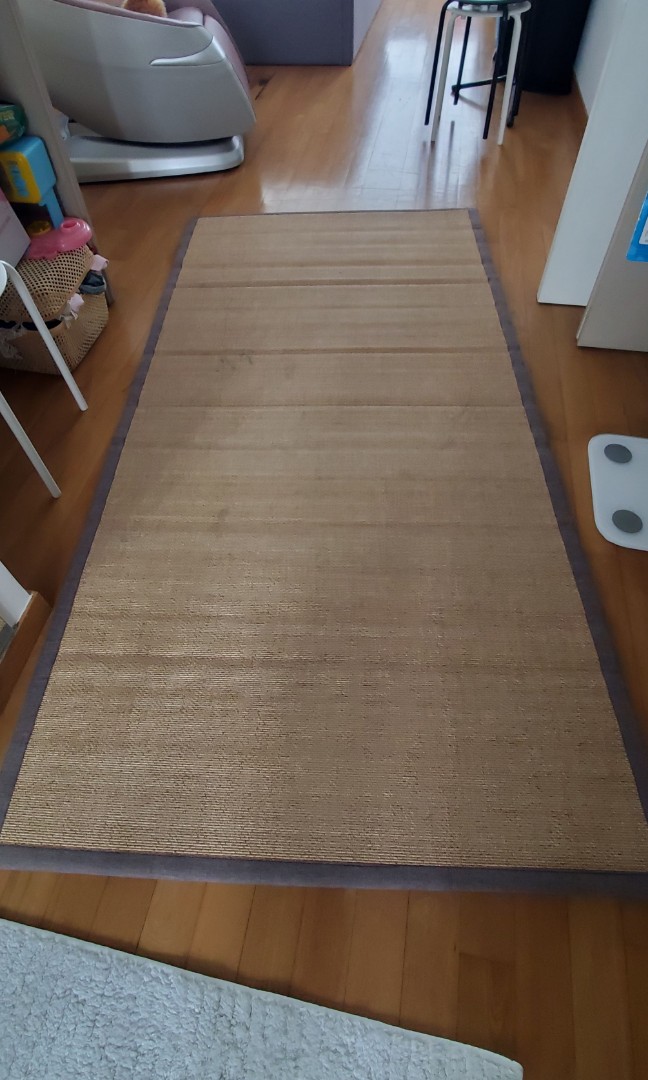 Floor carpet / napping mattress, Furniture & Home Living, Furniture