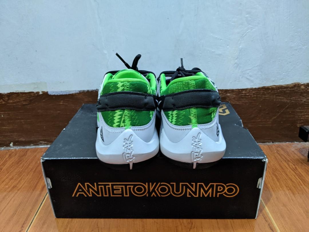 kyrie 6 neon graffiti on feet