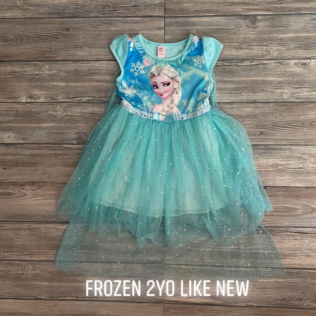 Frozen Dress with cape, Babies & Kids, Babies & Kids Fashion on Carousell