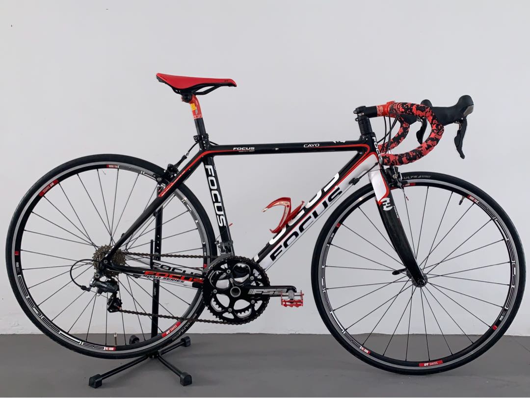 Full Carbon Ultegra Focus Cayo Road Bike