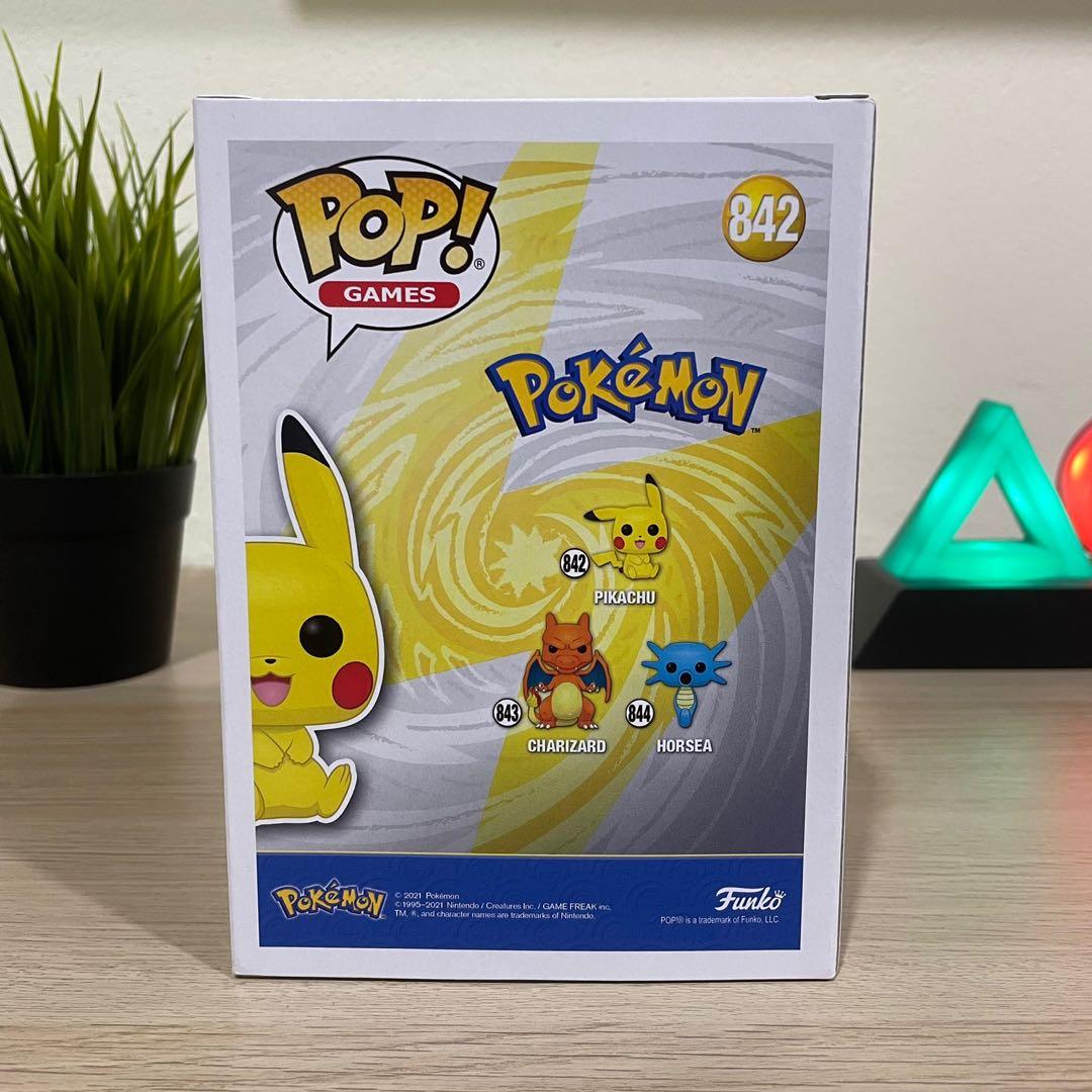 Funko POP! Games Pokemon Pikachu #842 [Diamond Collection] Exclusive