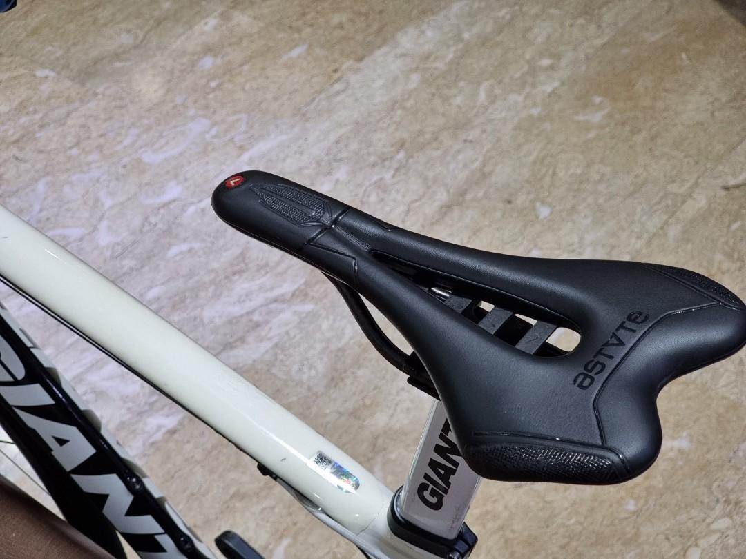 Giant TCR Ultegra 6800, Sports Equipment, Bicycles & Parts, Bicycles on