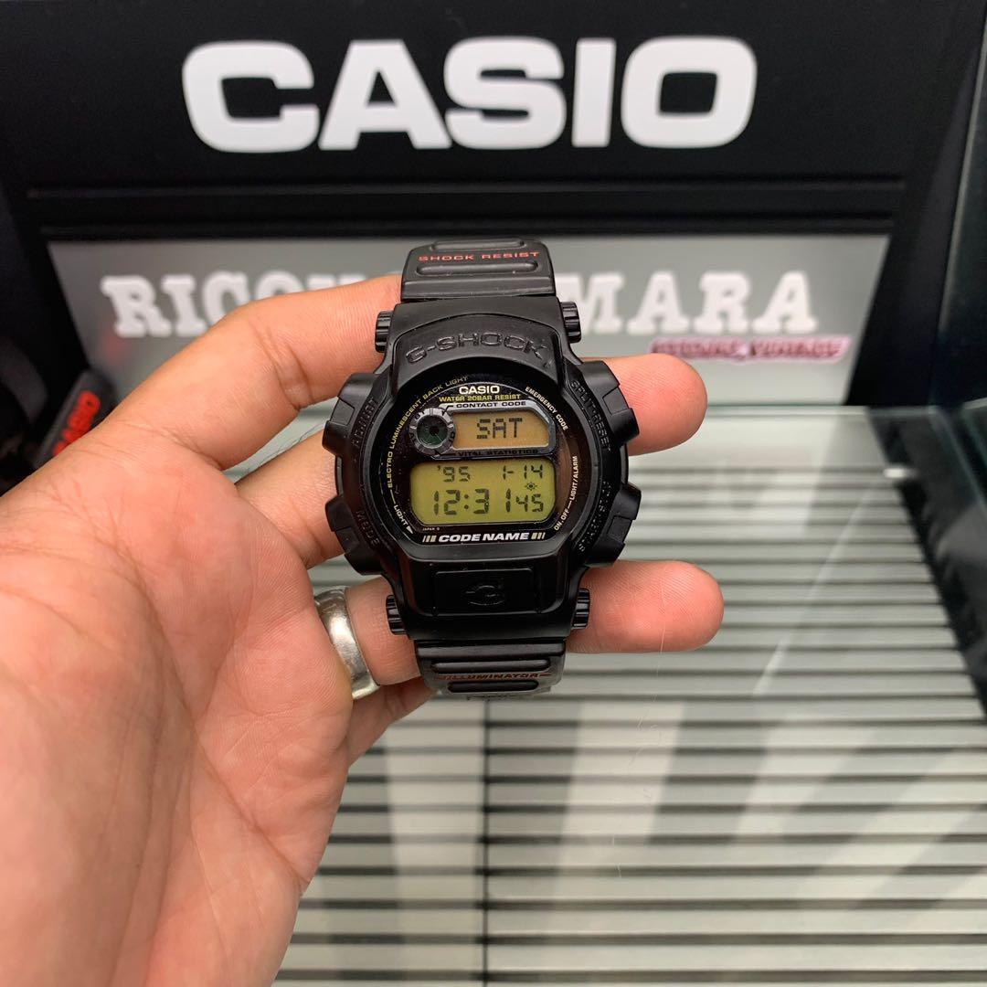G shock top dw8500
