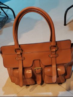 (Category: ) located in . Submitted by shoppeforless (Listing ID 1138123302, Image 1). Description: .