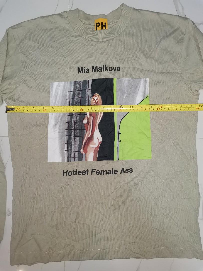 Kanye x PornHub (Category: Tshirts & Polo Shirts ) located in Calapan. Submitted by lucasthrifts (Listing ID 1138066618, Image 3). Description: Kanye west x Pornhub collaboration Medium fit Excellent condition 3000 add shipping fee.