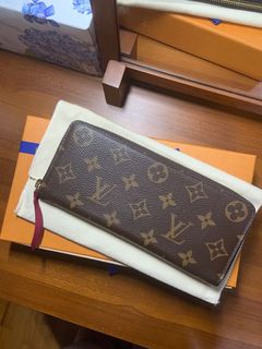 (Category: ) located in . Submitted by cheap_preowned (Listing ID 1138108853, Image 1). Description: .