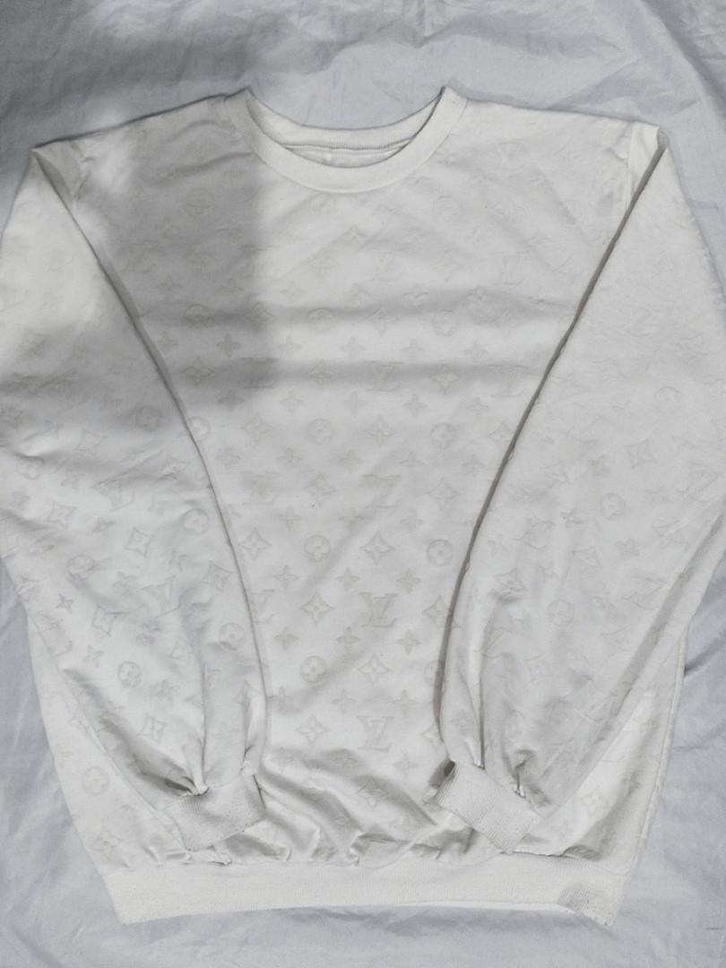 Louis Vuitton Damier Crew Neck White Sweater Size S/M 1A5VNL RARE For Sale  at 1stDibs