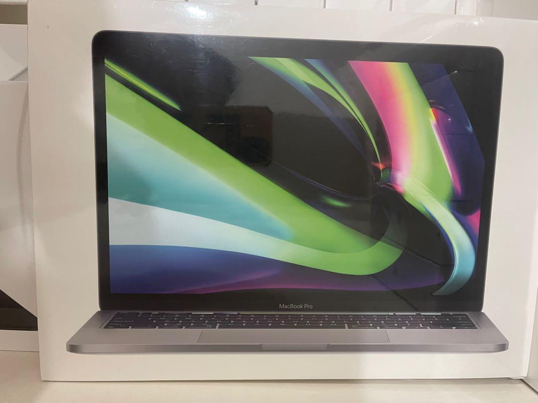 Macbook Pro (Category: Desktops) located in Quezon City. Submitted by madamsgadgetsshop (Listing ID 1138115999, Image 1). Description: Brandnew Sealed 1 year warranty 100% legit.