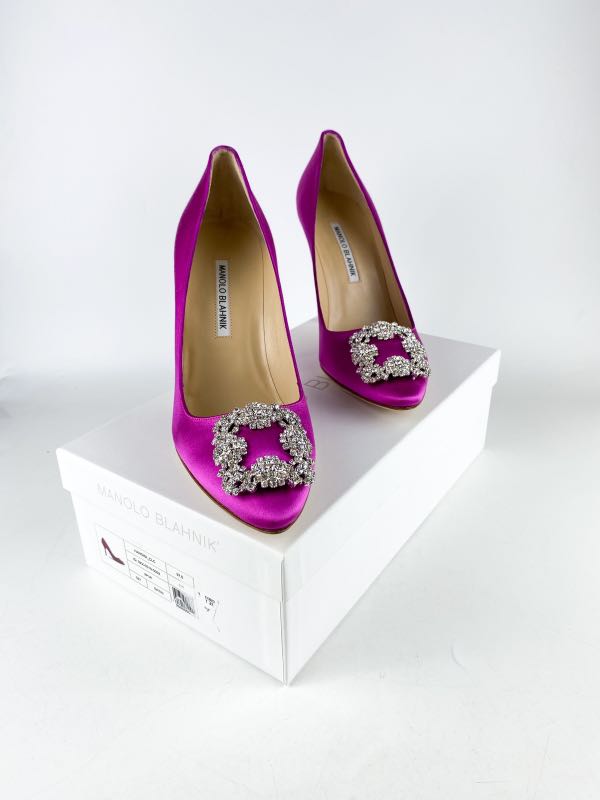 Manolo blahnik hangisi venezia online