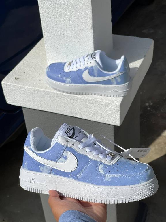 Nike top sky blue