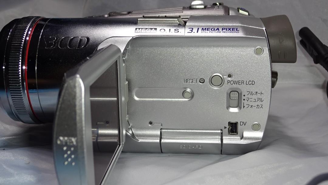 Panasonic NVGS250 miniDV Video Camera, Photography, Video Cameras on