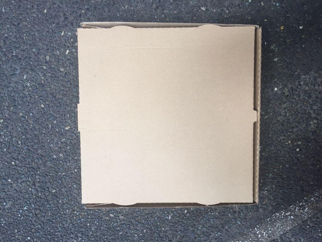 Pizza box (plain) (Category: Storage Boxes & Baskets) located in Quezon City. Submitted by gq.packagingsupplies.ph (Listing ID 1138079576, Image 2). Description: 12” x 12” x 2” 100pcs onhand .