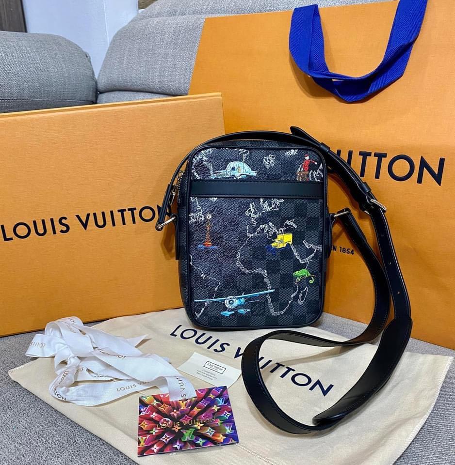 Pre loved authentic LV Danube Renaissance PM (Category: Luxury Bags & Wallets) located in Paranaque City. Submitted by FLess.ph (Listing ID 1138063178, Image 2). Description: Authentic!! Good as new! Selling low!! Need more detailed pics? Send me a PM! .
