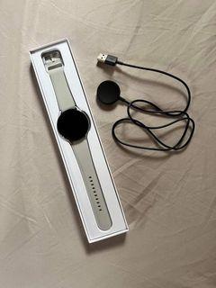 Samsung Galaxy Watch 4