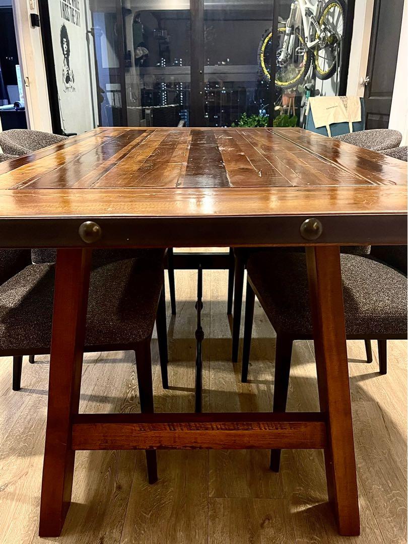 Used solid clearance wood dining table
