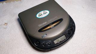 Sony Discman (with issue)