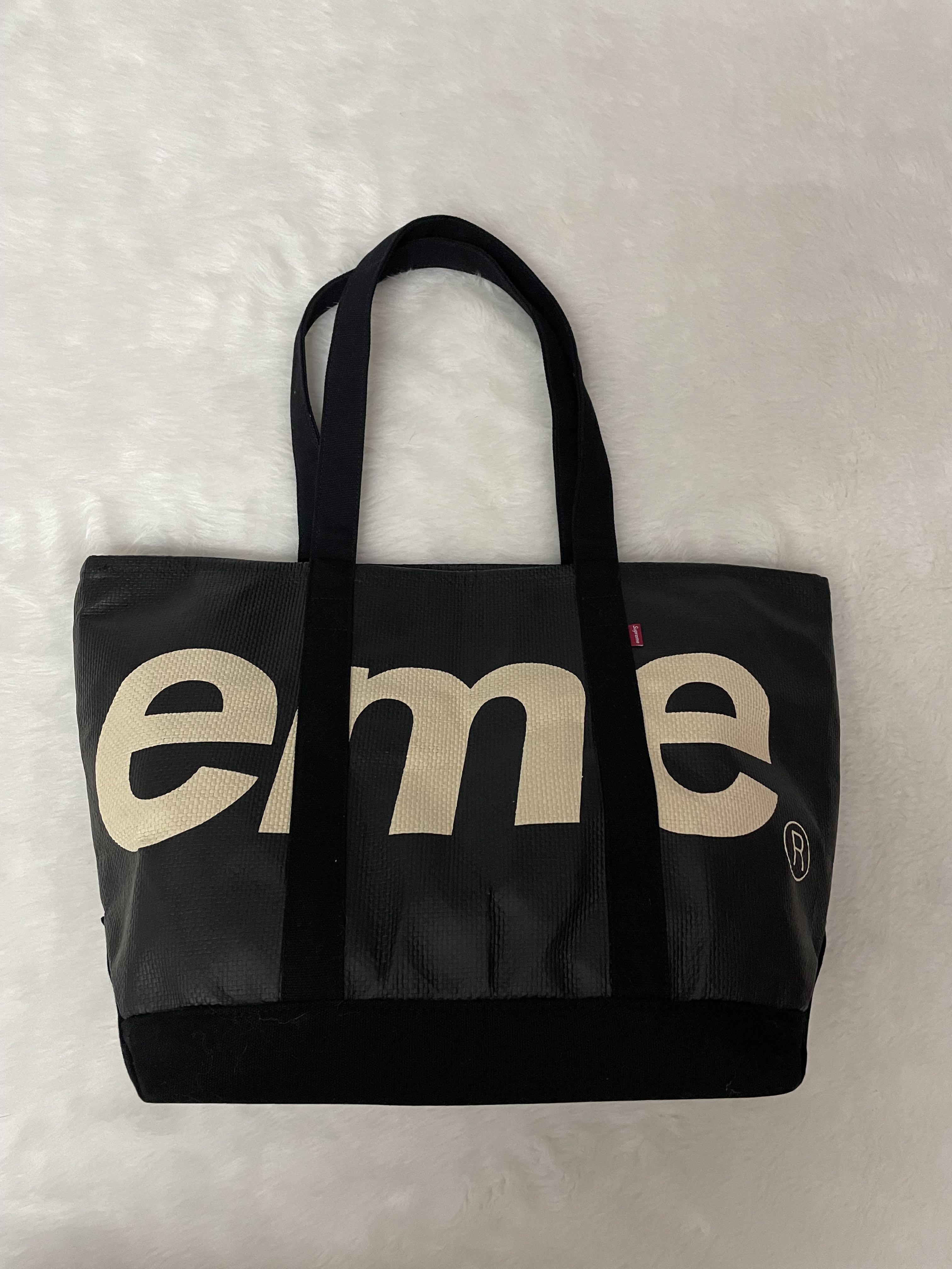 Supreme Raffia tote bag black, Women's Fashion, Bags & Wallets