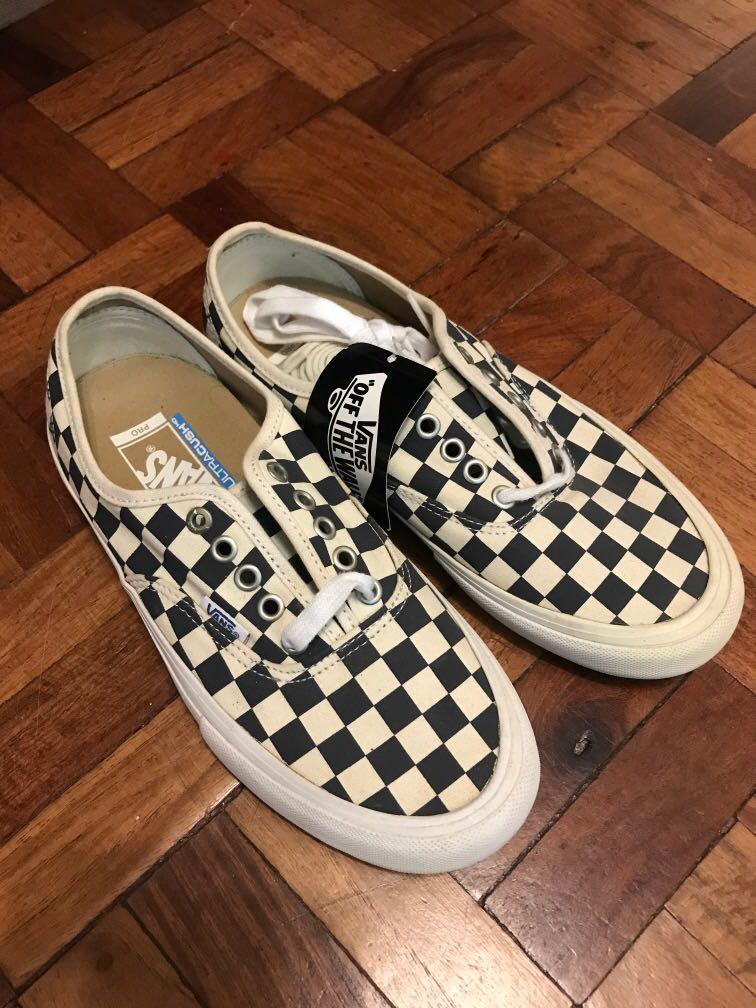 Vans authentic pro checkerboard navy discount