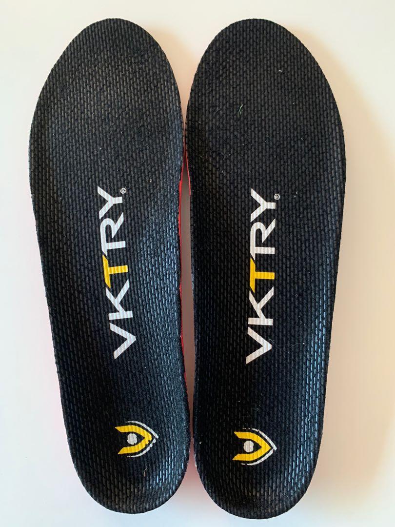 VKTRY Gear Performance Insoles (Carbon Fibre Insoles) For Football/Futsal  Shoes (Mens US UK 6), Sports Equipment, Exercise  Fitness, Toning   Stretching Accessories on Carousell