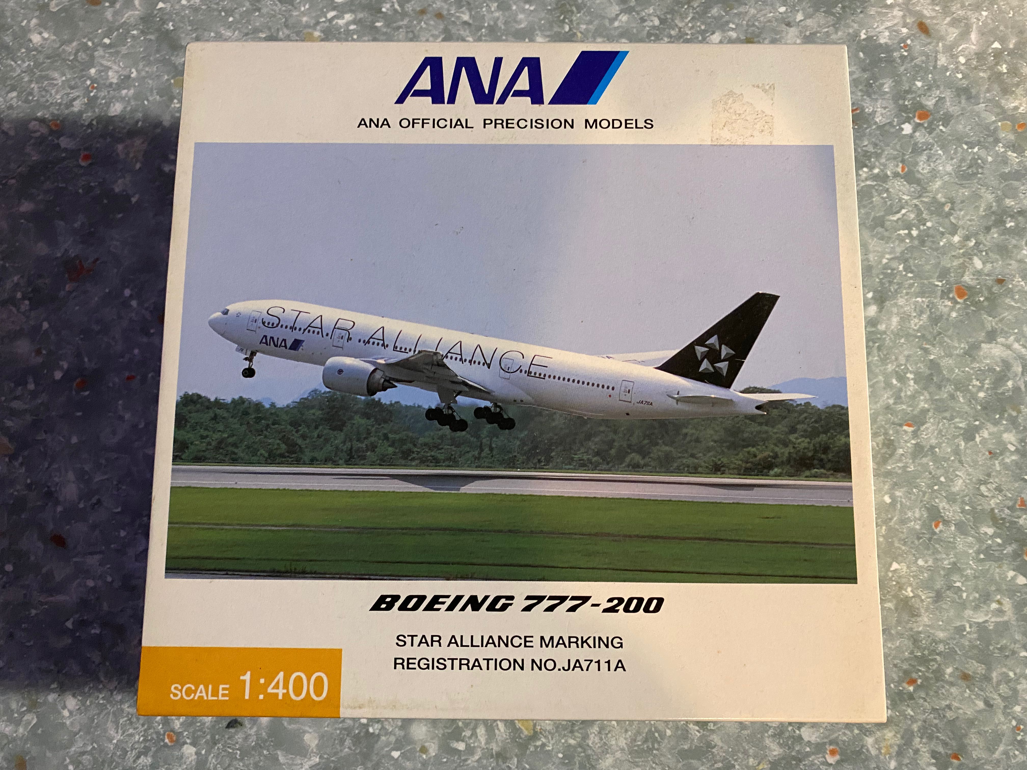 1:400 ANA Official 全日空官方B777-200 JA711A Star Alliance Livery
